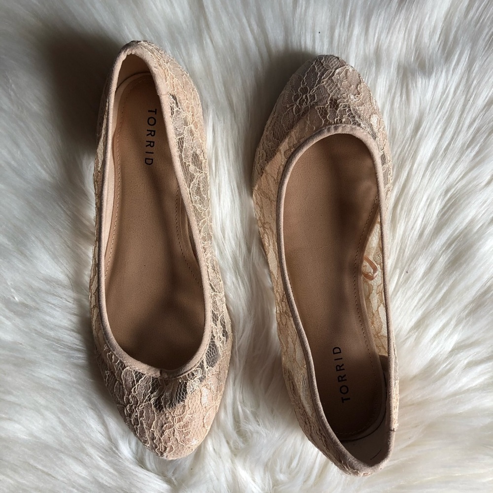 Torrid blush cream slip on ballet flats